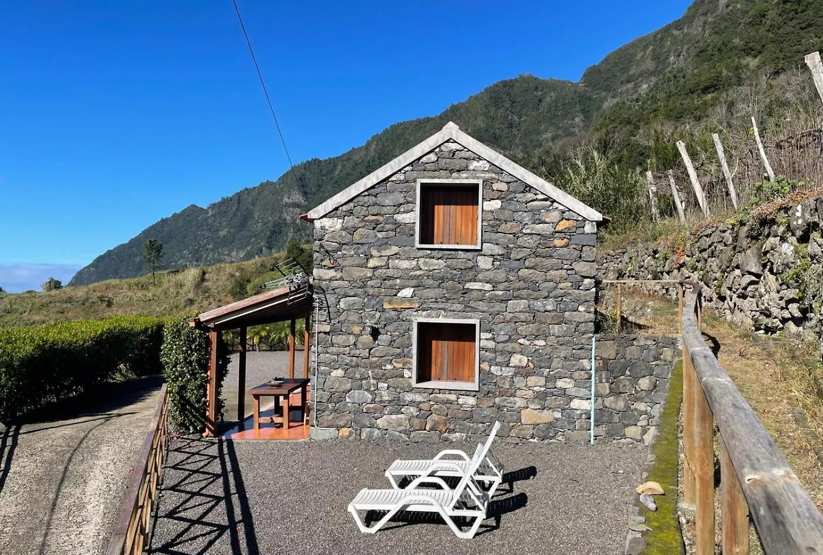 샬레 Zef'S Cottage São Vicente 포르투갈